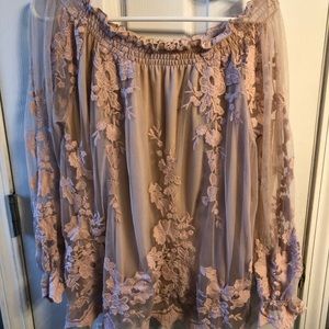 Super cute dressy shirt.